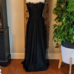 Vera Wang Black Tulle Gown